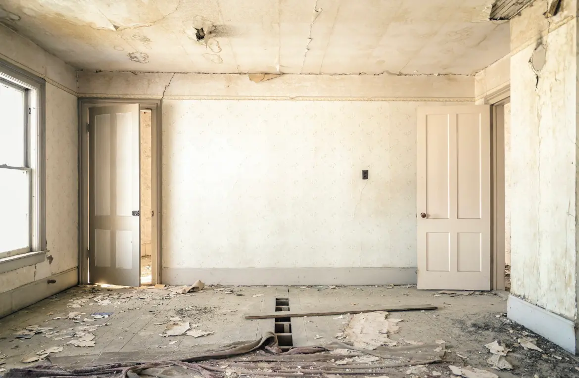 Waste disposal crew managing a cleanout project in Glastonbury